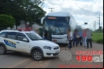 ARIQUEMES: Carro colide com ônibus na Avenida Capitão Silvio 