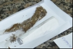 CACOAL: Jovens são conduzidos à delegacia suspeitos de estarem comercializando drogas na praça municipal