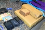 Cacoal: Serviço Reservado do 4º BPM prende dupla com quase 03 Kg de maconha
