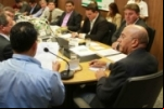 Empresários recebem documento que possibilita ampliação dos negócios