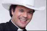 Alessandro Campos, o padre sertanejo, é o único brasileiro no top 50 mundial