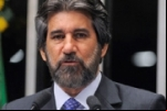 Valdir Raupp critica aumento das tarifas de energia elétrica em Rondônia