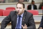 TSE mantém deputado Alex Redano no cargo