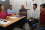 Deputados e secretária de Educação discutem melhorias para escola de Rio Pardo