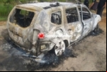 CENAS DE FILME: Bando armado com fuzis intercepta carro–forte a tiros e deixa feridos