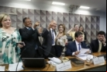Relatório da MP do Médicos pelo Brasil é aprovado por unanimidade