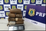 Em Vilhena PRF apreende 8.22 Kg de Maconha com ageiro de ônibus – Vídeo 