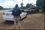 Em Porto Velho/RO, PRF recupera um carro e uma motocicleta