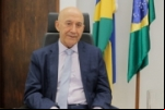 Confúcio Moura avalia ser prudente e razoável o adiamento da votação do orçamento da União para 2023