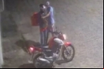 ONDA DE ROUBOS: Mais um motoboy de delivery é assaltado durante entrega na capital
