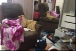 ENCAPUZADOS: Criminosos mantém família refém durante assalto em casa na capital