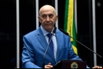 Confúcio Moura alerta para o aumento da automedicação entre os brasileiros