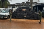 BPFron prende motoristas com 30 mil maços de cigarros contrabandeados em São Miguel do Oeste