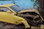 ESPAÇO ALTERNATIVO: Camaro amarelo invade capela da Base Aérea durante suposto racha – VÍDEO
