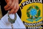  A PRF em Rondônia, nesse feriado prolongado, cumpriu quatro mandados de prisão e realizou duas prisões em flagrante relativas a crimes violentos