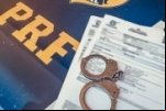 A Polícia Rodoviária Federal em Rondônia, na tarde dessa segunda–feira (5), cumpriu dois mandados de prisão no estado