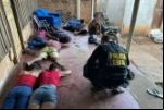 Polícia Civil age em boca de fumo e conduz usuários à UNISP com apoio do Canil da PM